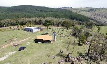 Imagem 3: Sítio 13 Alqueires, 2 casas, galpão, rico em água, divisa rio, com escritura e registro