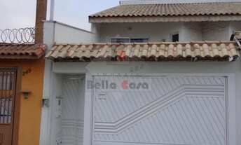 Imagem 2: Sobrado com 3 dormitórios e churrasqueira na Água Rasa