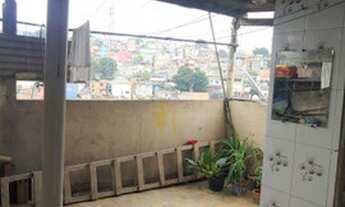 Imagem: Casa com 2. Dormitórios e amplo quintal