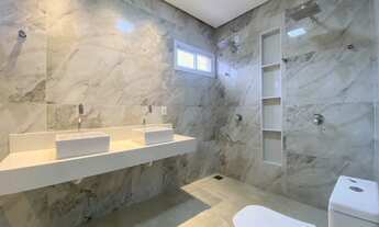 Imagem 7: Mirante Lago , Casa 4 suítes, sendo; 1 master com closet