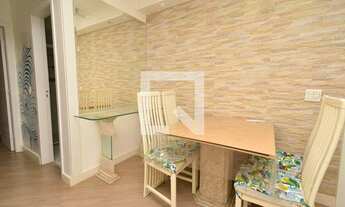 Imagem 5: Apartamento para Aluguel - Vila Galvão, 2 Quartos, 49 m2