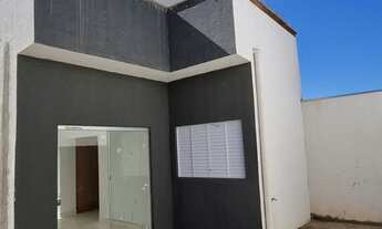 Imagem 1: Casa para venda possui 50 metros quadrados com 2 quartos em Dona Zulmira - Uberlândia - Mi