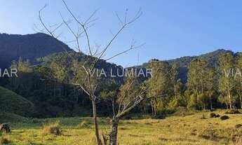 Imagem 7: Sítio grande para construir