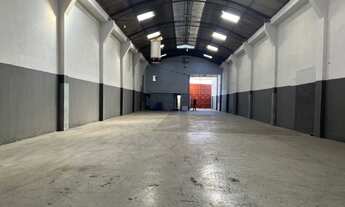 Imagem 3: BONSUCESSO ALUGO GALPÃO 700 m2