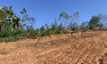 Imagem 2: Terreno com acesso a represa
