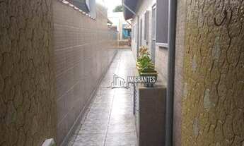 Imagem 5: Casa de 3 dormitórios, sendo 1 suíte, no Maracanã, em Praia Grande