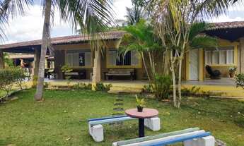 Imagem 3: Fazenda/Sítio/Chácara para aluguel possui 15000 metros quadrados com 8 quartos