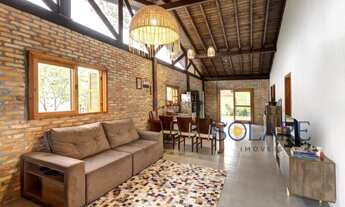 Imagem 7: Casa de 3 dormitórios (2 suítes) e 4 vagas à venda no bairro Grama em Garopaba-SC