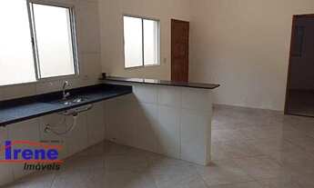 Imagem 2: Casa Nova 2 Dorms. (1Suíte). Piscina com Cascata e churrasqueira. Localização ótima, com v