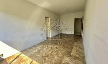 Imagem 2: Apartamento para venda no bairro de laranjeiras