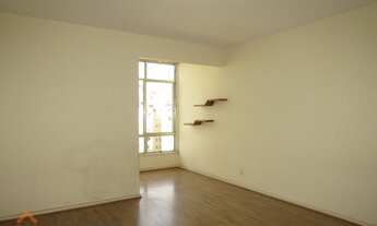 Imagem 2: RIO DE JANEIRO - Apartamento Padrão - Glória