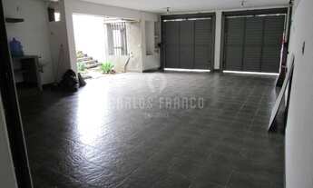 Imagem 8: Casa de 270m² com 6 salas, 4 banheiros, cozinha, quintal, edícula, 4 vagas no Sumaré