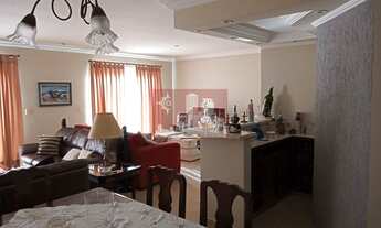 Imagem 4: Casa - 350m² - 3 Suítes com closet - 6 vagas