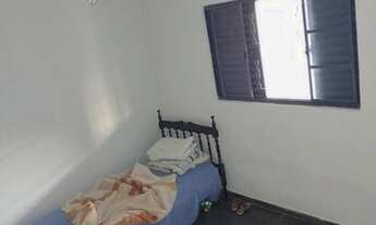 Imagem 2: Casa para venda possui 100 metros quadrados com 2 quartos em Cézar de Souza - Mogi das Cru