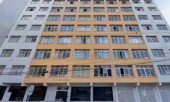 Imagem 3: Apartamento com 4 dormitórios à venda - REFORMADO - R$ 650.000,00 - Centro - Curitiba/PR