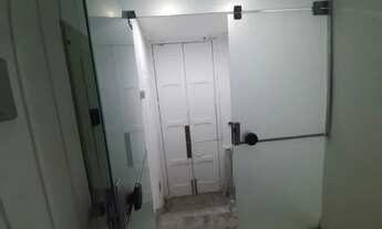 Imagem 3: ALUGO CASA COMERCIAL TRIPLEX 8 salas AR SPLIT PINTADA perto do metrô em Laranjeiras