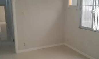 Imagem 7: Ótima casa de vila em Pilares em rua residencial