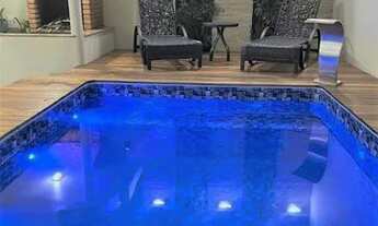 Imagem 2: Casa reformada com piscina climatizada e churrasqueira. Vila Mariana