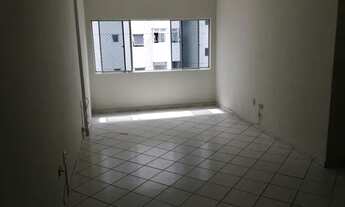 Imagem 7: Boa Viagem - 2+1 Quartos - Elevadores - Perto do Banco do Brasil - A 250m da Praia