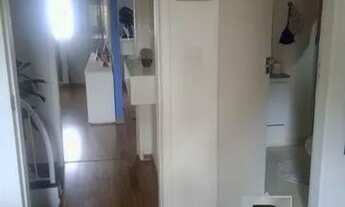 Imagem 5: Casa com piscina. 2 dorm, 4 vagas de garagem