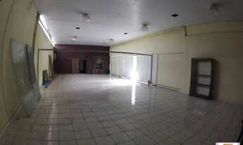 Imagem 5: Salão/Galpão (outros) , cozinha planejada