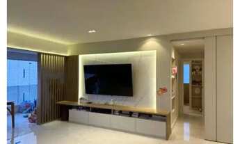 Imagem 3: Apartamento com 3 quartos em 142m² com 2 vagas de garagem em Pituaçu