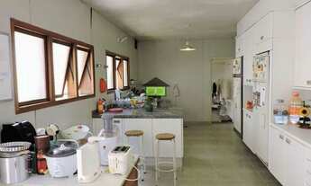 Imagem 7: Casa Colonial americana, com 4 suítes e piscina! Ao lado do Clube!