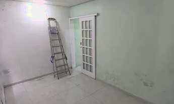 Imagem 5: Centro: Alugo prédio adequado a uma clínica ou escritório no centro - Ilha de São Luís - M