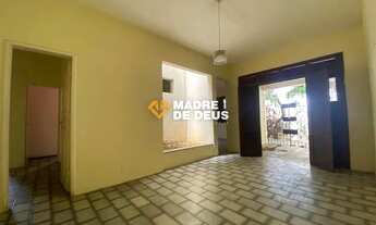 Imagem 4: Casa a venda em localização excelente