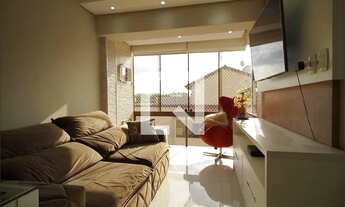 Imagem 2: Apartamento para Aluguel - Passo D'areia, 1 Quarto, 61 m2