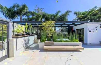 Imagem 3: Casa em condomínio á venda no Jardim Petrópolis 05 dormitórios 550m²