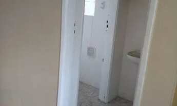 Imagem 4: SALA - CENTRO Galpão / depósito com aluguel por R$1.800 /mês