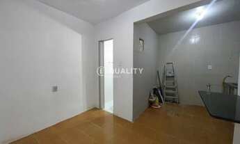 Imagem 3: Casa Plana com 2 Quartos em Rua sem saída estilo condominio