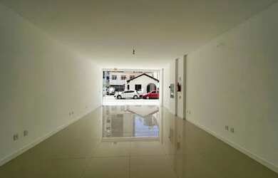 Imagem 3: Sala Comercial com 58 m² úteis no Centro de Balneário Camboriú