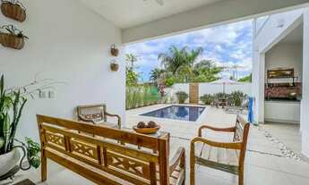 Imagem 6: Casa Espatcular 3 Suítes em Condomínio Fechado Costa Nova