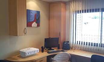 Imagem 7: Casa para venda possui 240 metros quadrados com 3 quartos em Embaré - Santos - São Paulo