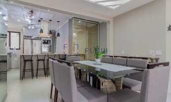 Imagem 5: Apartamento com 4 quartos (3 suítes), 5 banheiros, 3 vagas de garagem e elevador