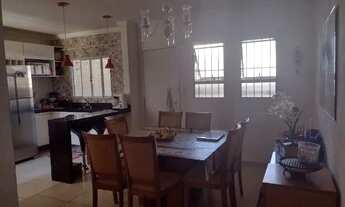 Imagem 3: Casa para venda possui 90 metros quadrados com 3 quartos