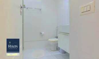 Imagem 4: Na quadra da praia da praia mais famosa do Brasil, está esse lindo apartamento contemporân