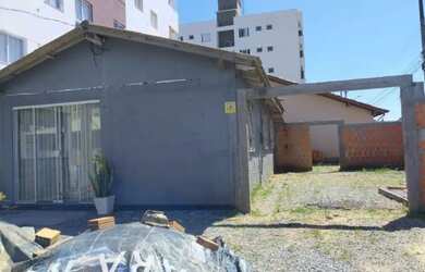 Imagem 3: Casa comercial Casa com 1 dormitório