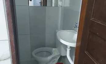 Imagem 2: Aluga-se Kitnet - R$ 650,00