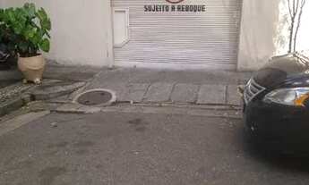 Imagem: Vaga de garagem familiar, b. De Fátima