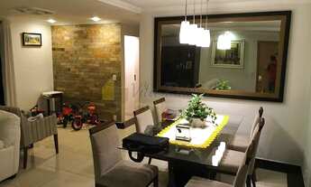 Imagem 5: AMPLO APARTAMENTO REFORMADO PARA VENDA