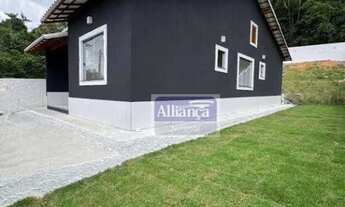 Imagem 7: Casa plana em terreno com 360m², com 3 dormitórios, 1 suíte e 4 vagas de garagem à venda