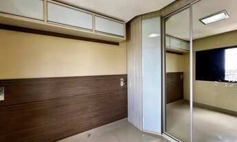 Imagem 7: Vendo Apto no Ed. Rio Lena, c/ 2 quartos, 2 banheiros, sala de estar com sacada e cozinha