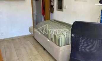 Imagem 2: Kitnet/Conjugado - / Residencial / Glória