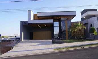 Imagem 2: Casa em Condomínio para Venda em Presidente Prudente, Parque Residencial Damha IV, 4 dormi