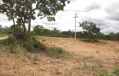 Imagem 5: Terreno de 5ha, com luz e água encanada, próximo a vários comércios e muito mais