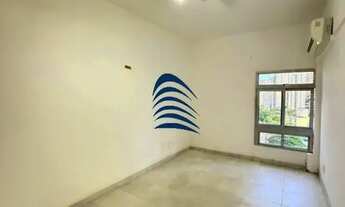 Imagem 2: Excelente 3/4 com dependência, sendo uma suíte, nascente total, 104 m², sala ampla, super