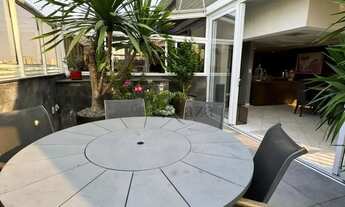 Imagem 7: Duplex para aluguel e venda tem 400 metros quadrados com 4 quartos